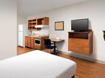 Value Place Cleveland Oh Hotel Bagian luar foto